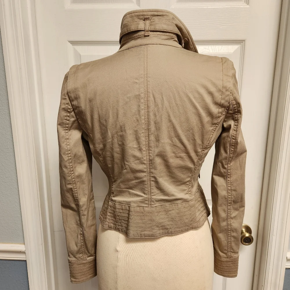 Taupe Fitted Buckle Collar Utility Jacket from White House Black Market. - Picture 6 of 15